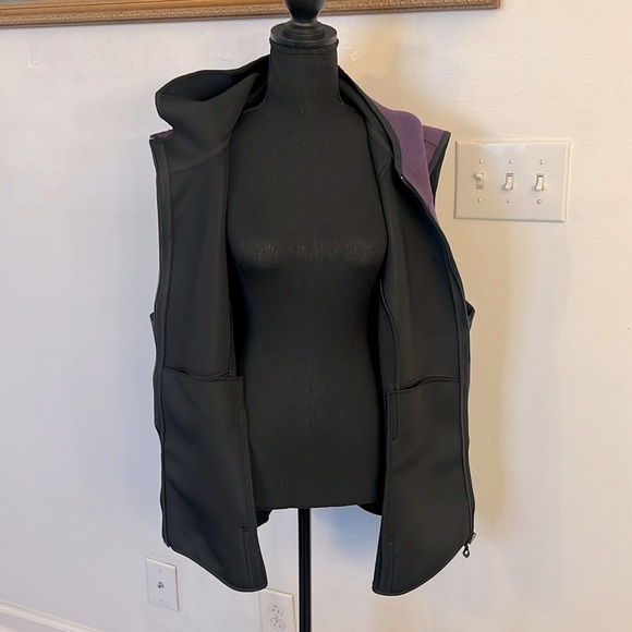 Gerry Women's Hooded Sleeveless Vest Purple Outerwear Athletic Zip, Sz. M. - Picture 4 of 12